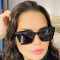 Óculos de Sol Feminino Moderno UV400 Estiloso para Praia e Dia a Dia