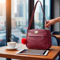 Bolsa Feminina Transversal Elegante com Alça Ajustável