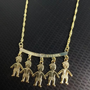 Colar Feminino Amor de Mãe FamilyLove™ com Pingentes de Filhos